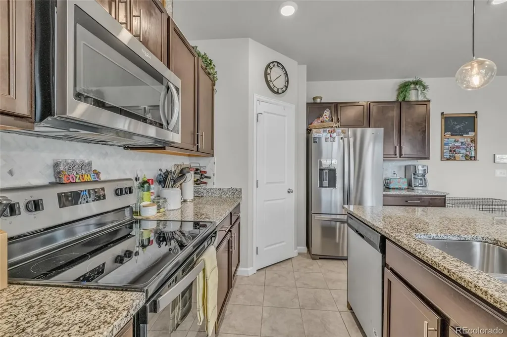 5433 Bauer Drive Longmont CO 80504