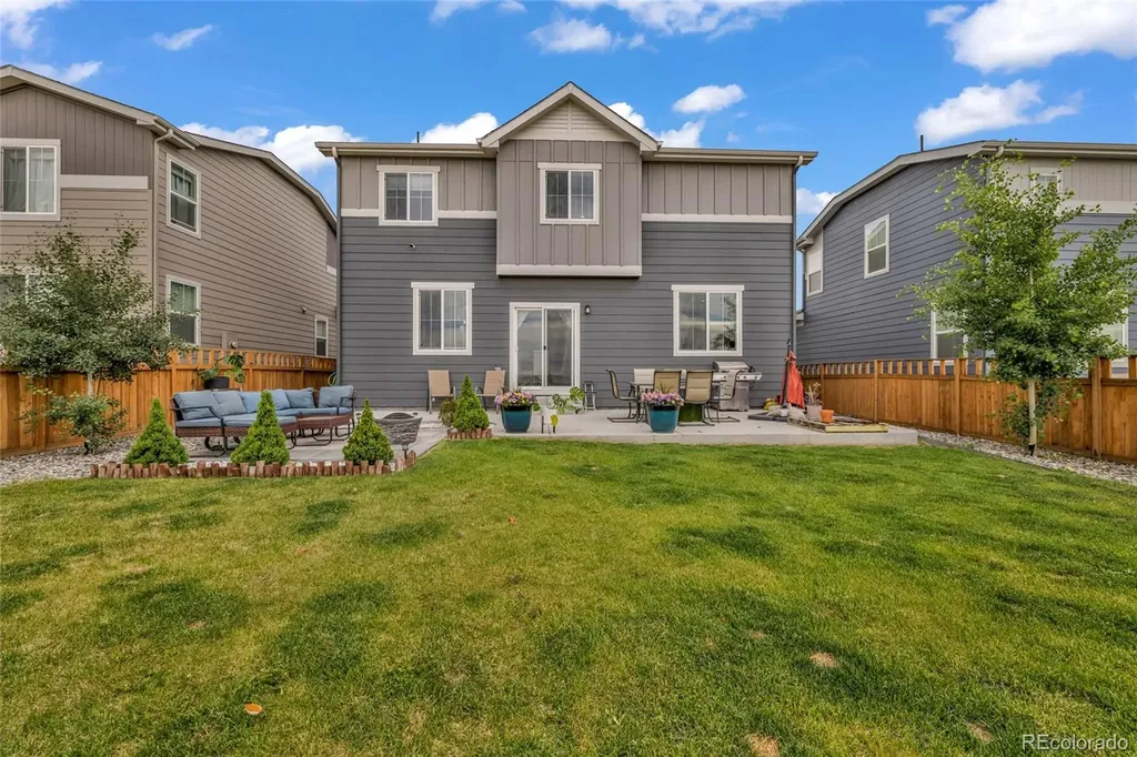5433 Bauer Drive Longmont CO 80504