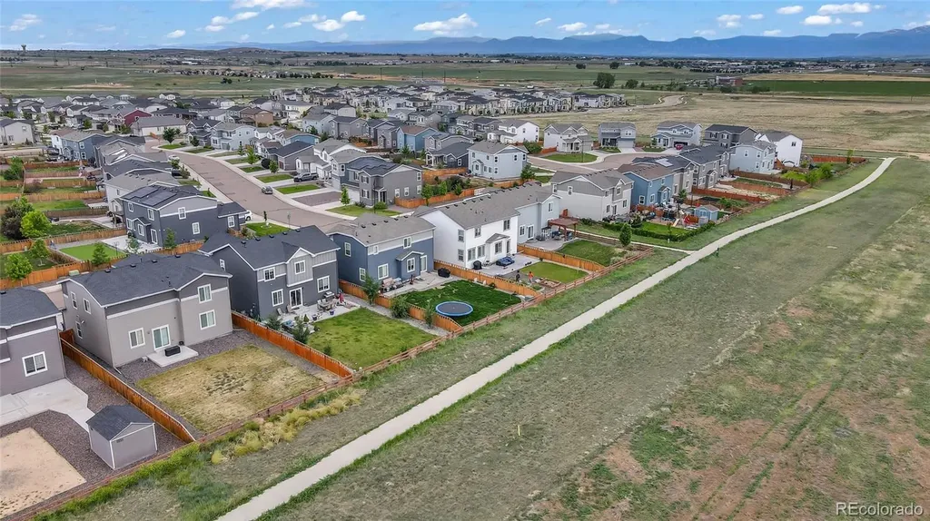 5433 Bauer Drive Longmont CO 80504