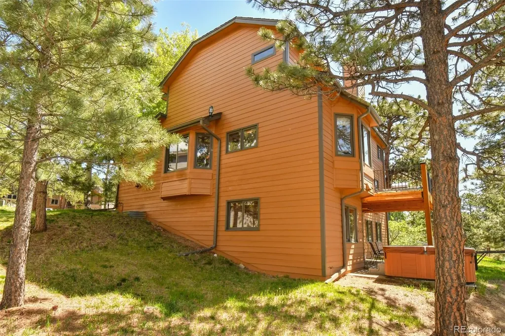 25758 Summergreen Lane Golden CO 80401