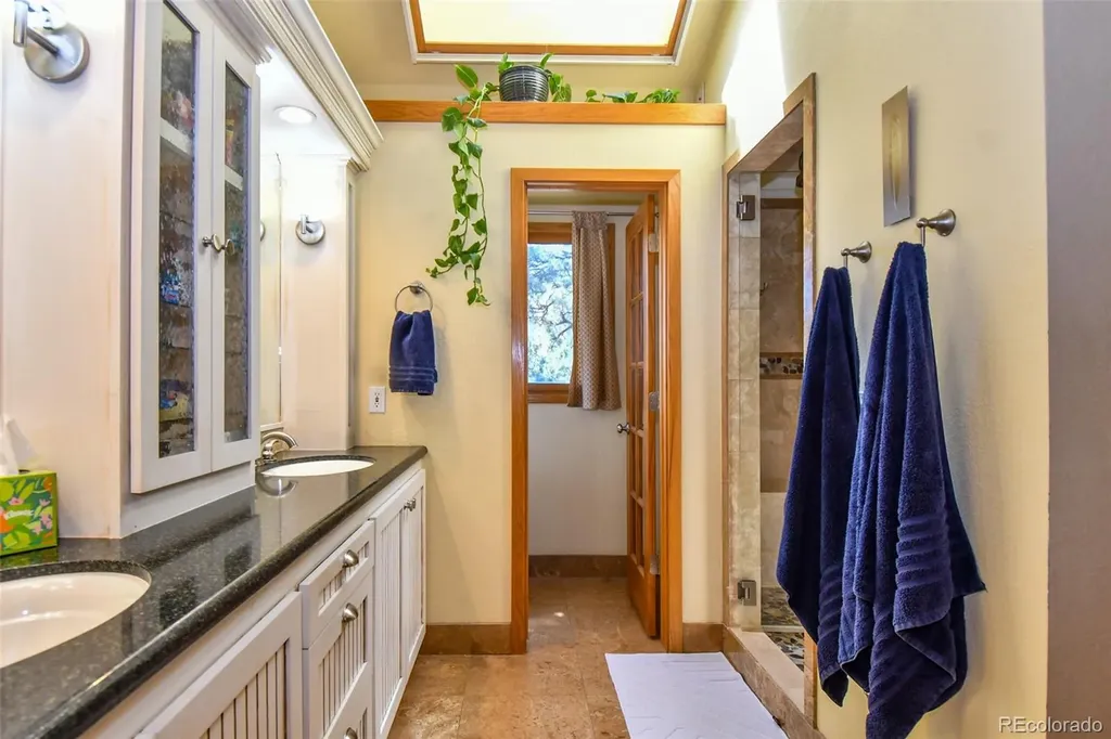 25758 Summergreen Lane Golden CO 80401