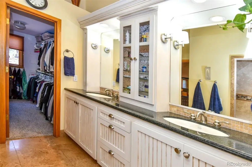 25758 Summergreen Lane Golden CO 80401