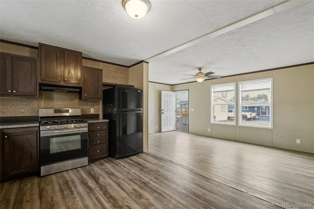 5250 W 53rd Avenue Arvada CO 80002