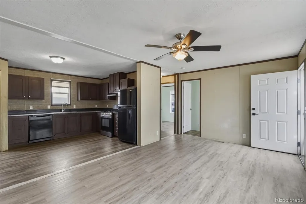5250 W 53rd Avenue Arvada CO 80002