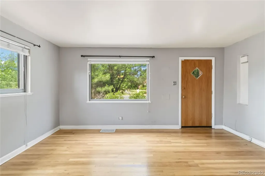 2380 Poplar Street Denver CO 80207