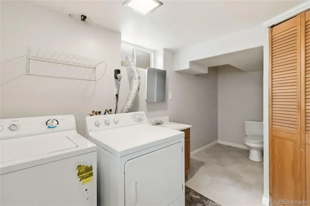 2380 Poplar Street Denver CO 80207
