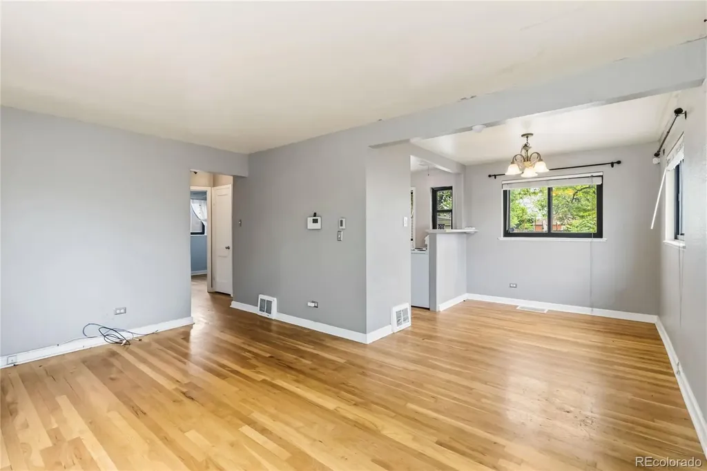 2380 Poplar Street Denver CO 80207