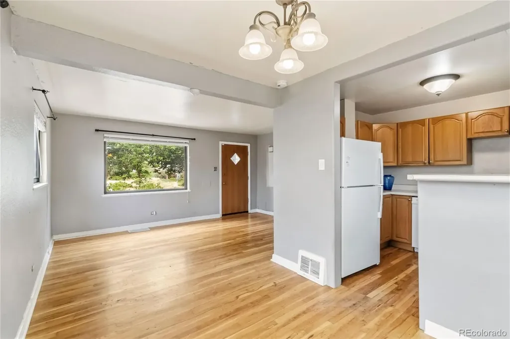 2380 Poplar Street Denver CO 80207
