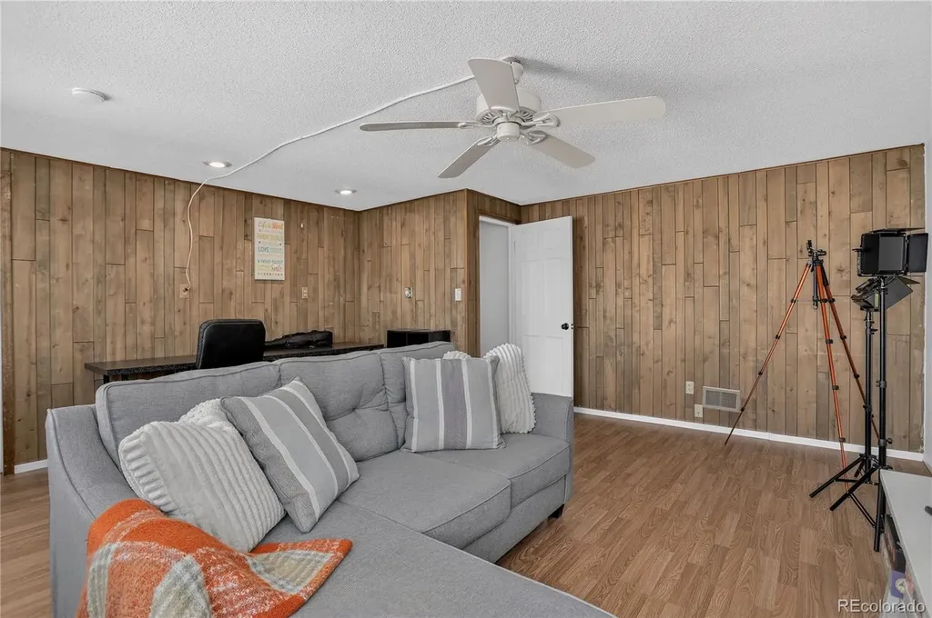 12495 E Amherst Circle Aurora CO 80014