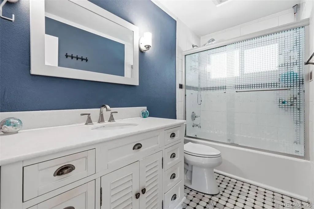 4890 E Arizona Avenue Denver CO 80246