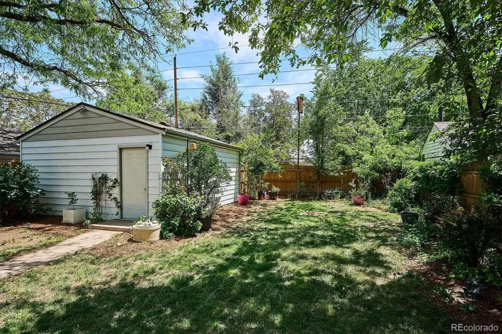 3912 S Cherokee Street Englewood CO 80110
