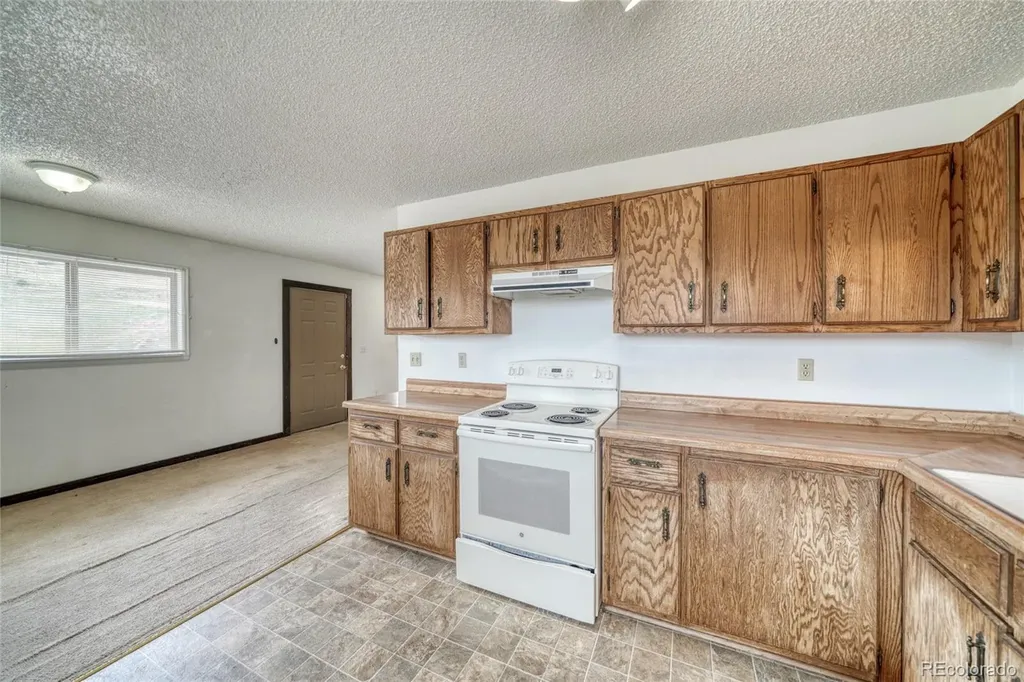 302 S 1st Street Cripple Creek CO 80813
