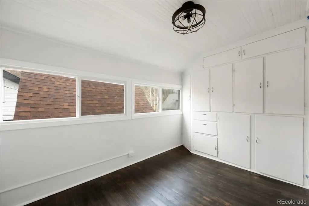 125 Ruxton Avenue Manitou Springs CO 80829
