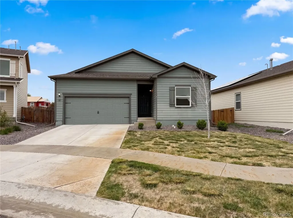 209 Clayton Avenue Keenesburg CO 80643