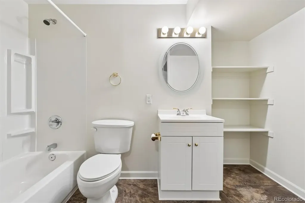2609 S Quebec Street Denver CO 80231