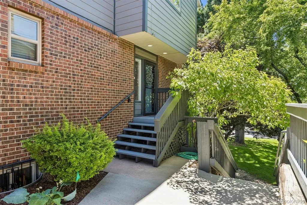 2609 S Quebec Street Denver CO 80231