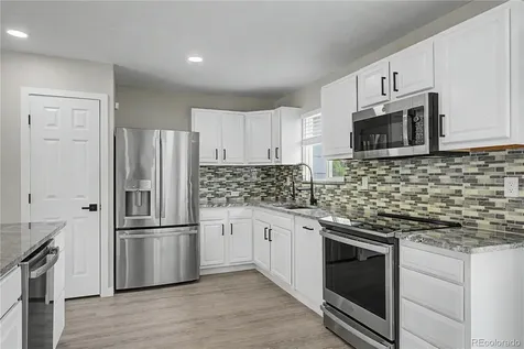 1122 Drake Circle Colorado Springs CO 80915