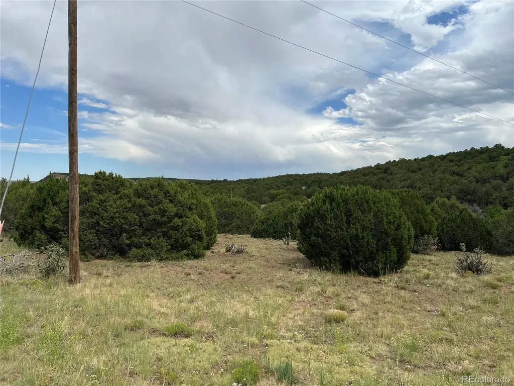 Sunrise Road Walsenburg CO 81089