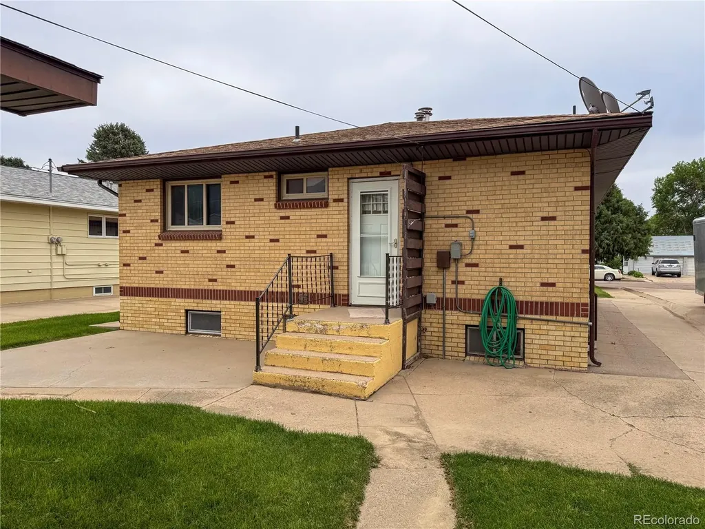 163 Pomeroy Street Burlington CO 80807