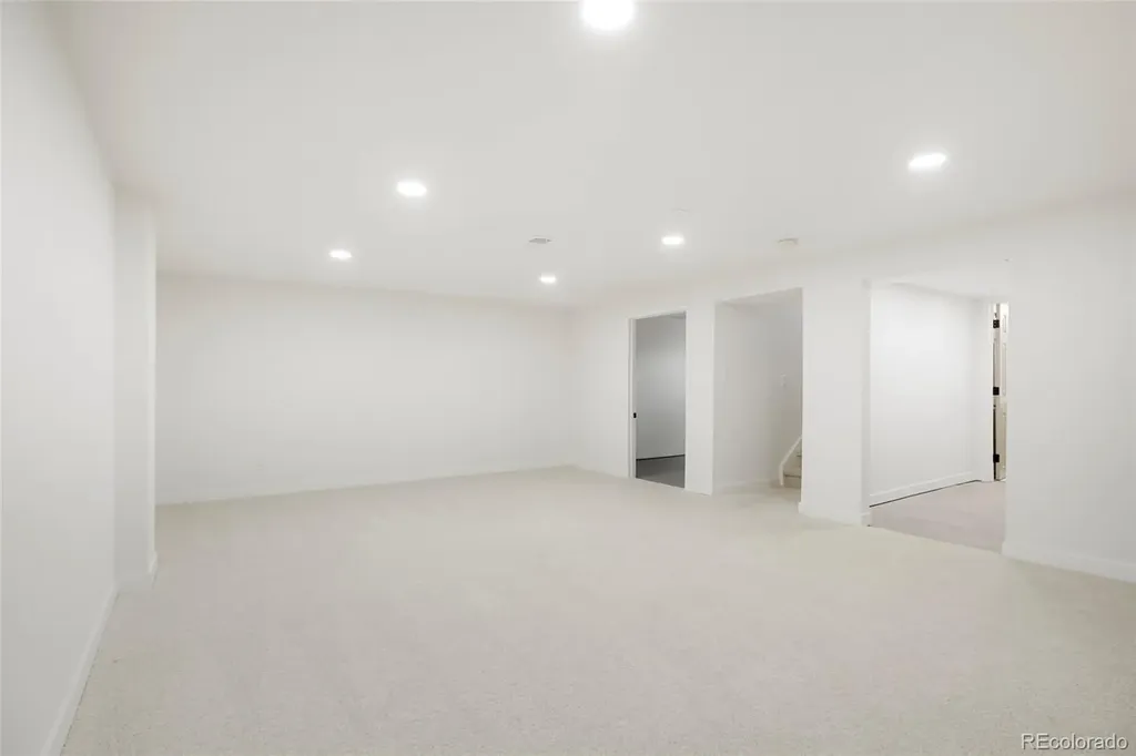 480 S Lewis Street Lakewood CO 80226