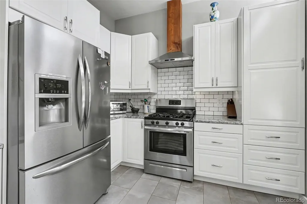 255 Raccoon Circle Evergreen CO 80439
