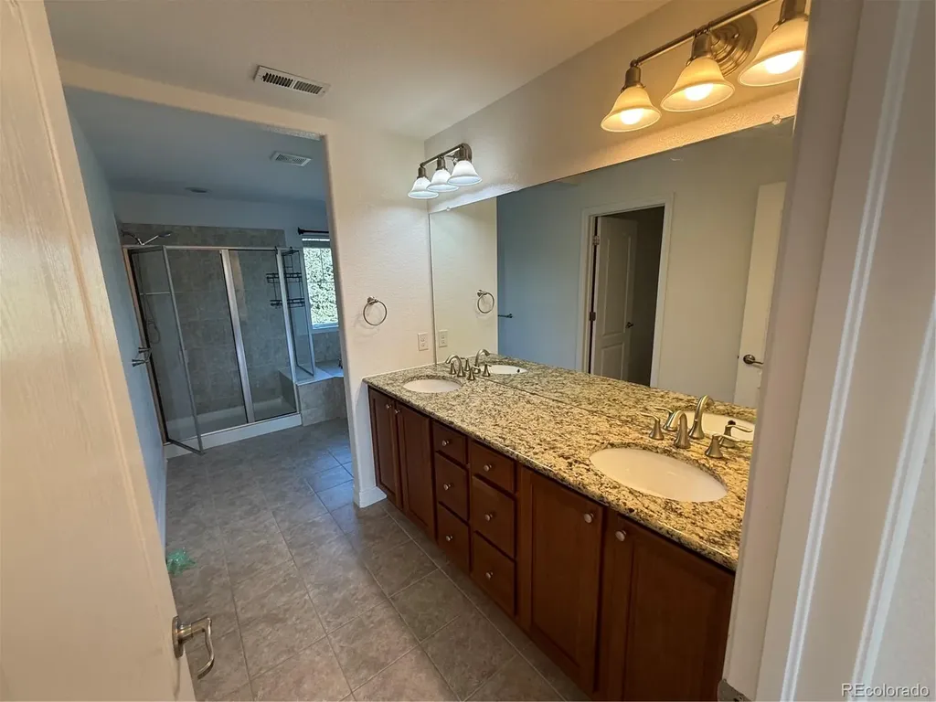 26004 E Elmhurst Place Aurora CO 80016