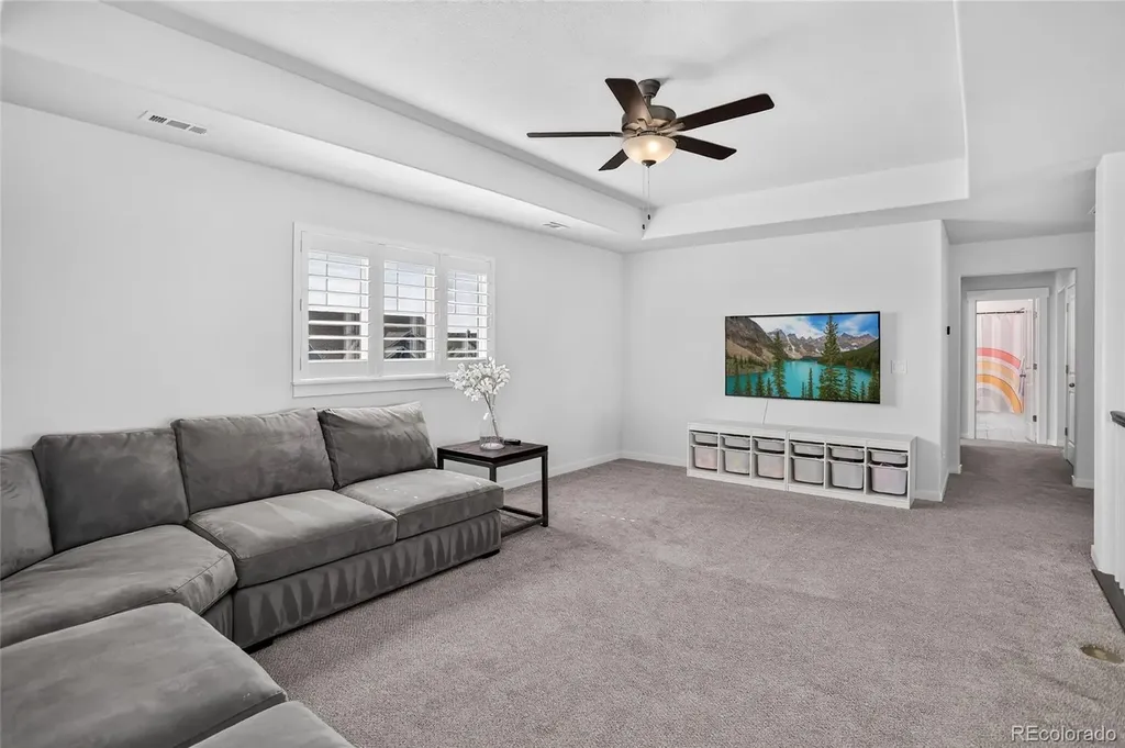 1044 Larimer Ridge Parkway Timnath CO 80547