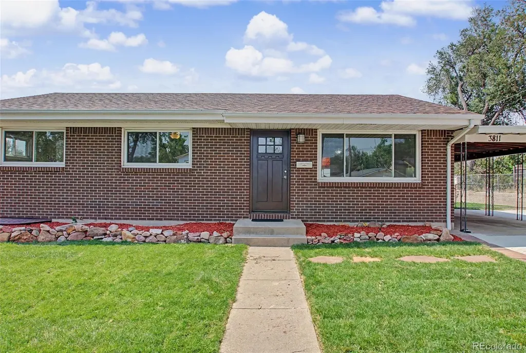 3811 Dixon Way Colorado Springs CO 80909