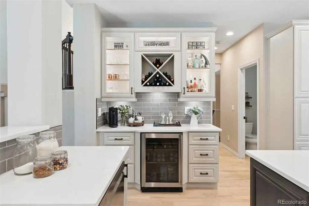7141 S Elk Court Aurora CO 80016