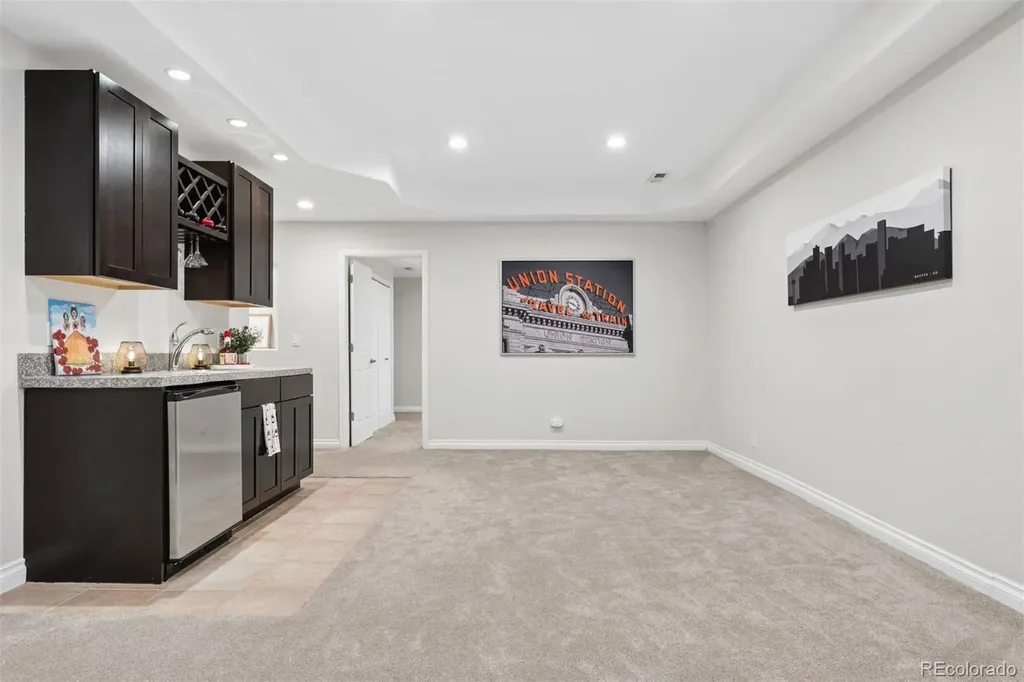 7141 S Elk Court Aurora CO 80016