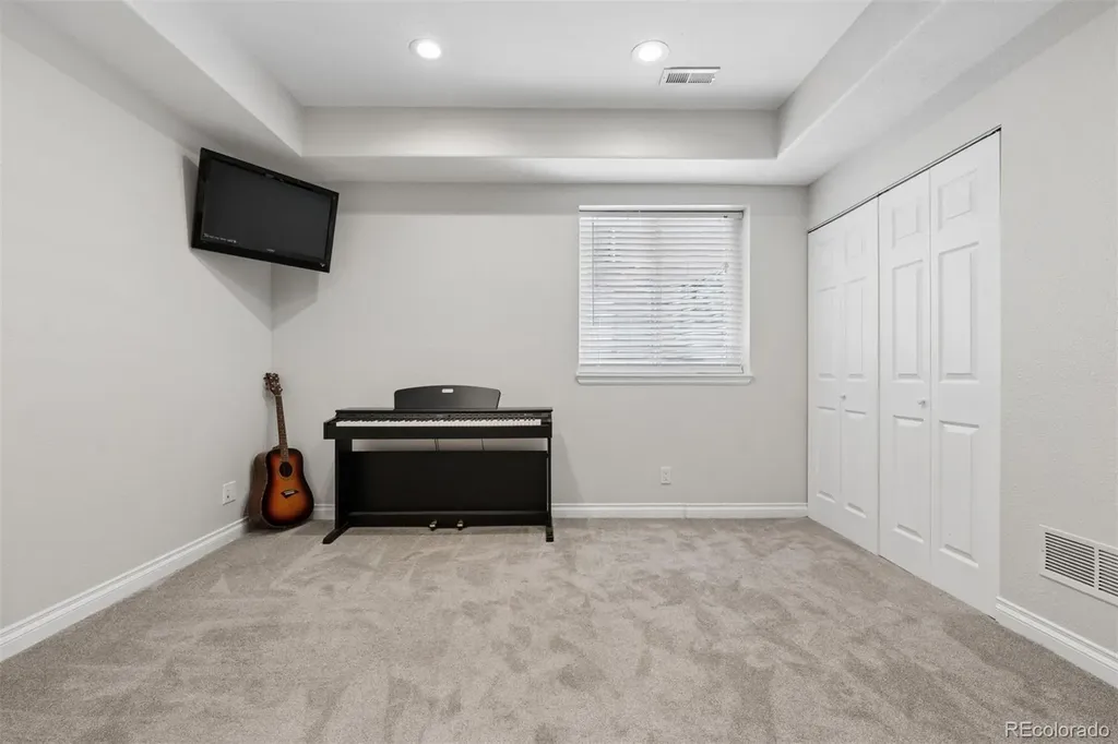 7141 S Elk Court Aurora CO 80016