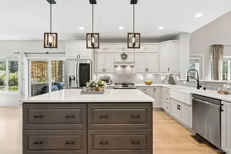 7141 S Elk Court Aurora CO 80016