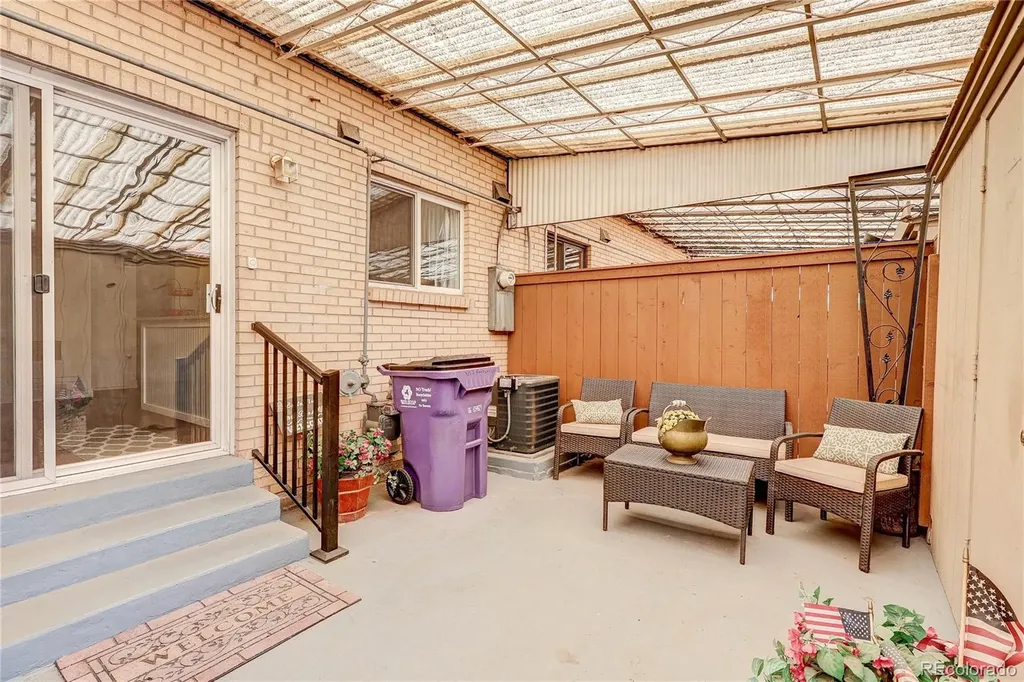3935 S Boston Denver CO 80237