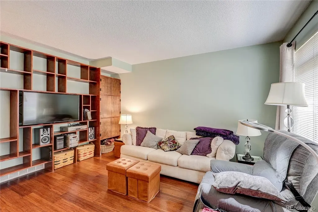 3935 S Boston Denver CO 80237