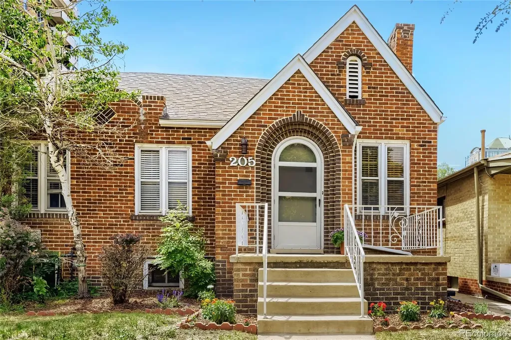 205 N Washington Street Denver CO 80203