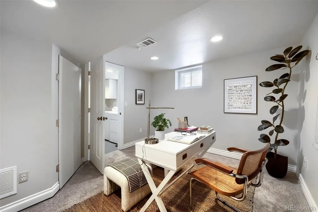 205 N Washington Street Denver CO 80203