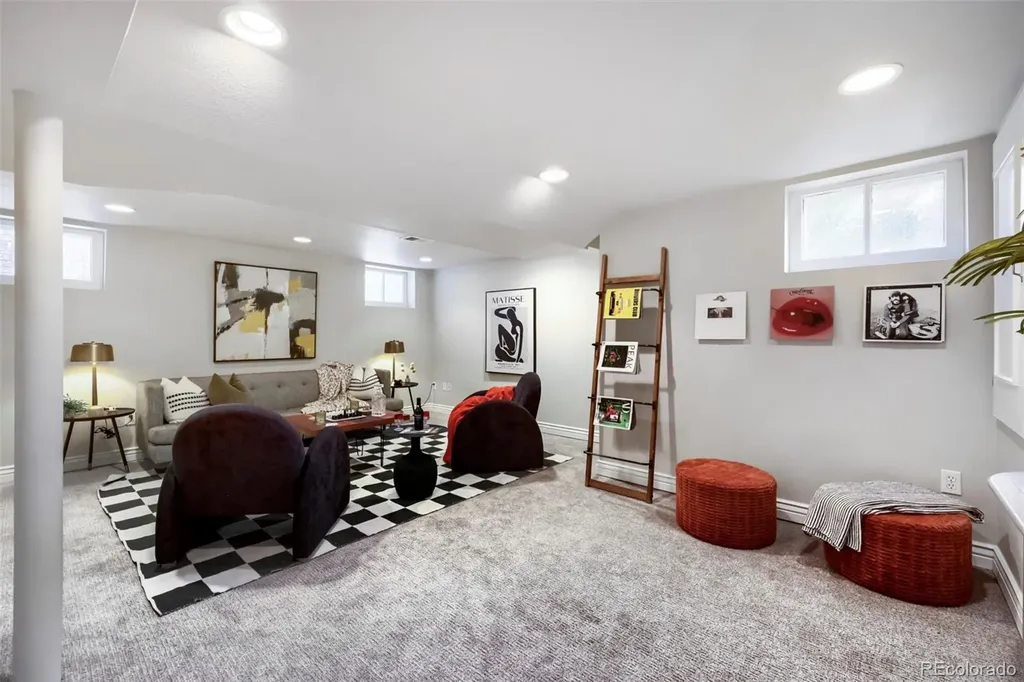 205 N Washington Street Denver CO 80203