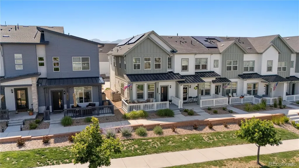 9152 Gladiola Way Arvada CO 80005
