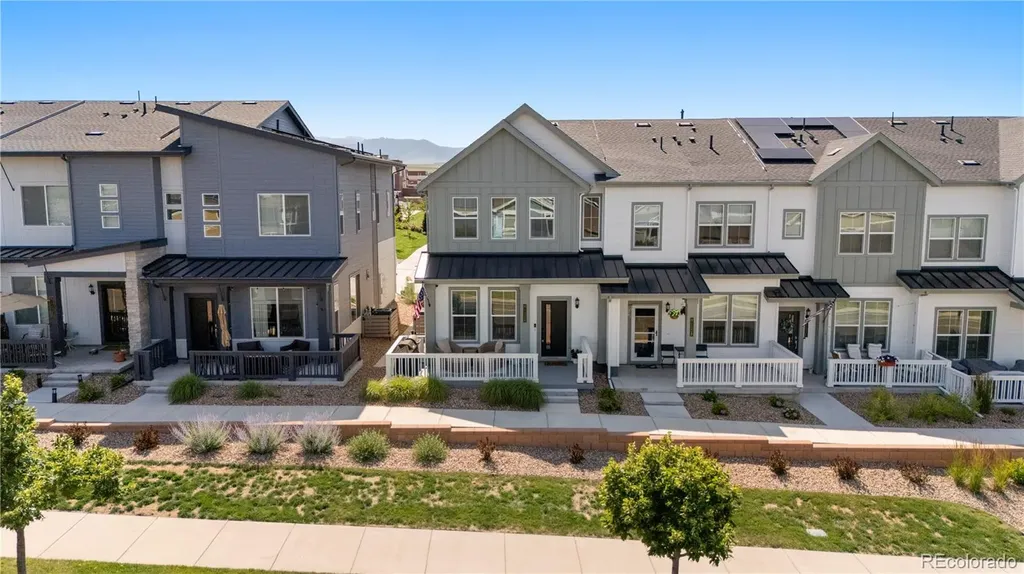 9152 Gladiola Way Arvada CO 80005