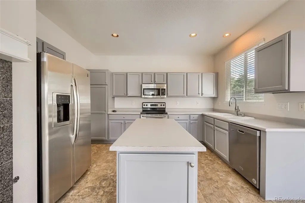 10639 Cherrybrook Circle Highlands Ranch CO 80126
