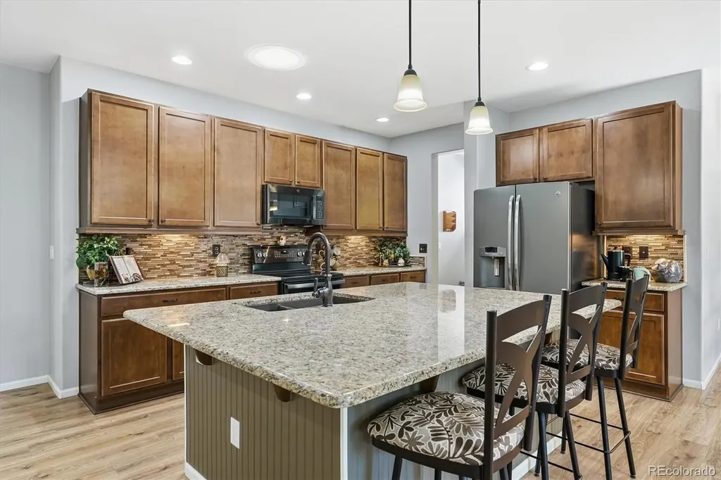 9332 Pike Way Arvada CO 80007