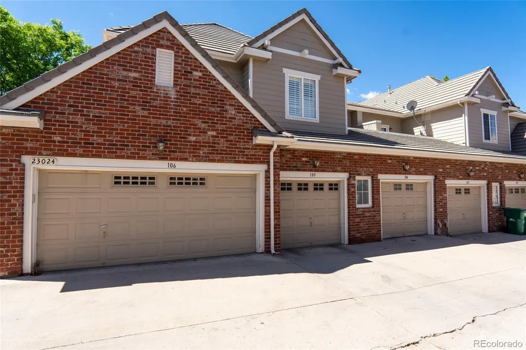 23024 E Ontario Drive Aurora CO 80016