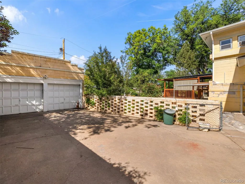 321 W 18th Street Pueblo CO 81003