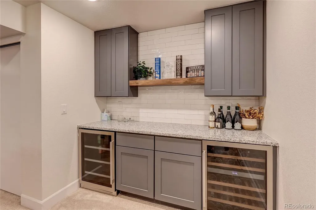 7305 Meadow View Parker CO 80134