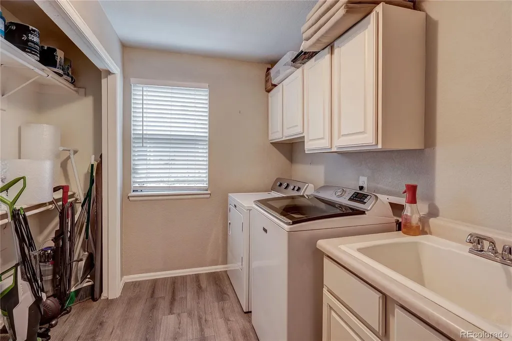7305 Meadow View Parker CO 80134