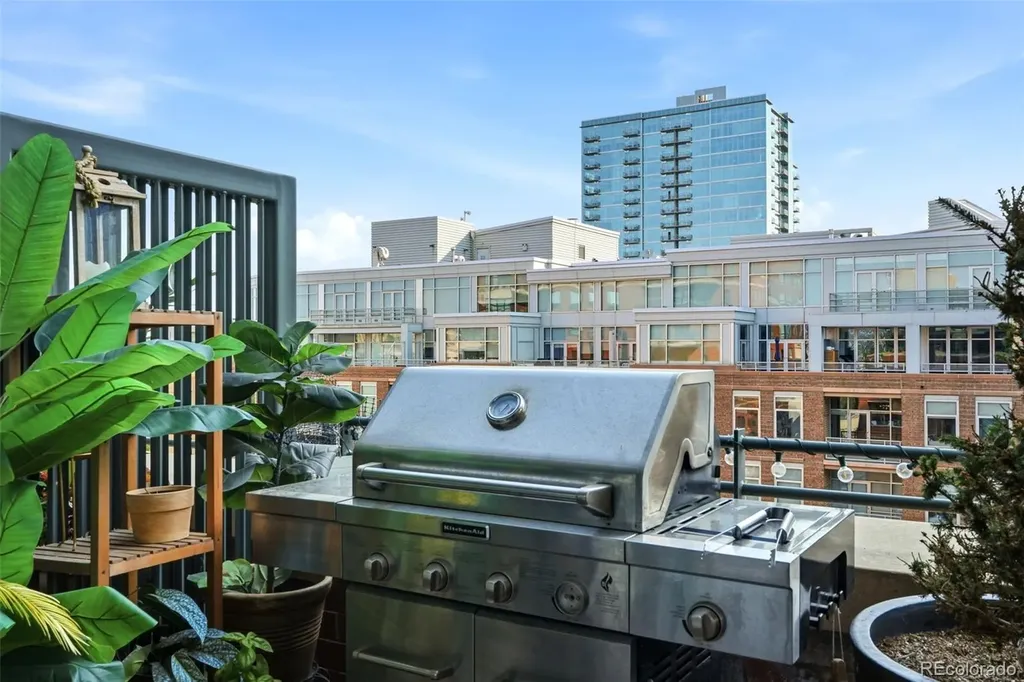 2100 16th Street Denver CO 80202