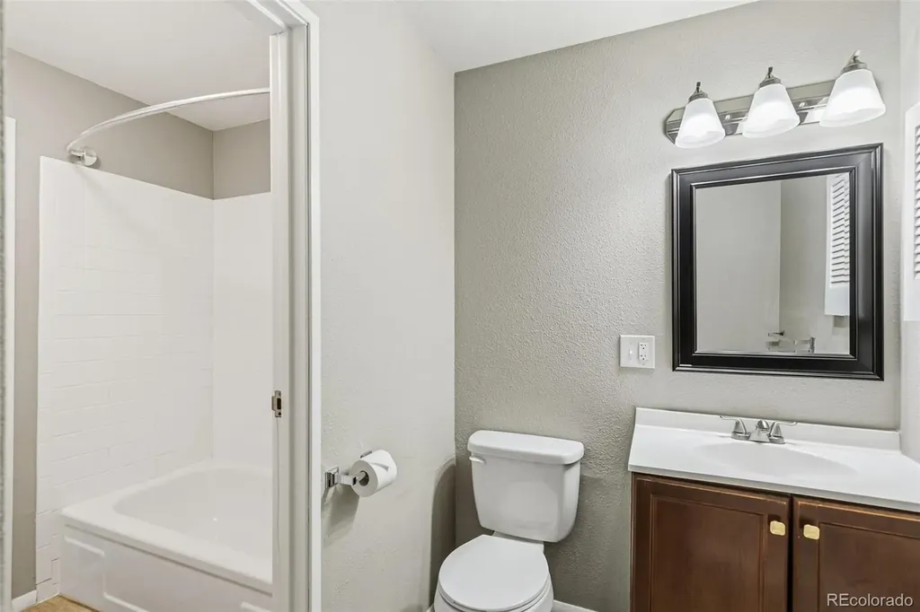 7335 E Quincy Avenue Denver CO 80237