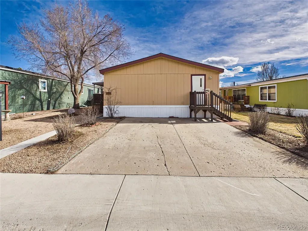 1095 Western D229 Drive Colorado Springs CO 80915