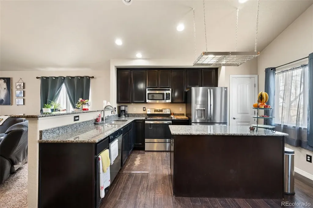 6302 Bearcat Loop Colorado Springs CO 80925