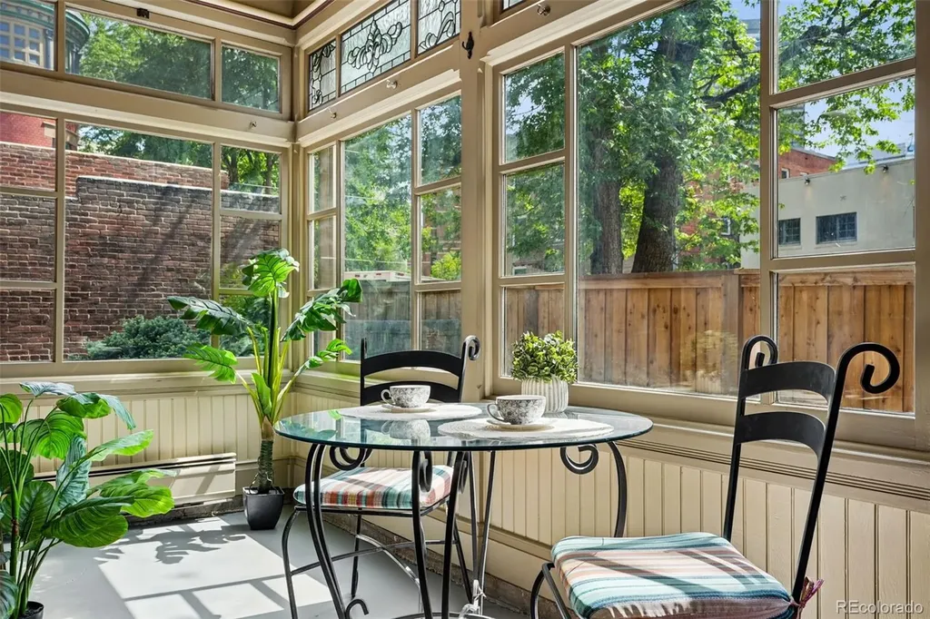 2104 Glenarm Place Denver CO 80205